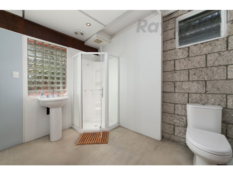 8 Odessa Street, Holland Park West QLD 4121