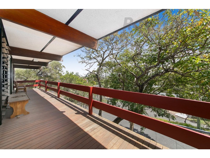 8 Odessa Street, Holland Park West QLD 4121