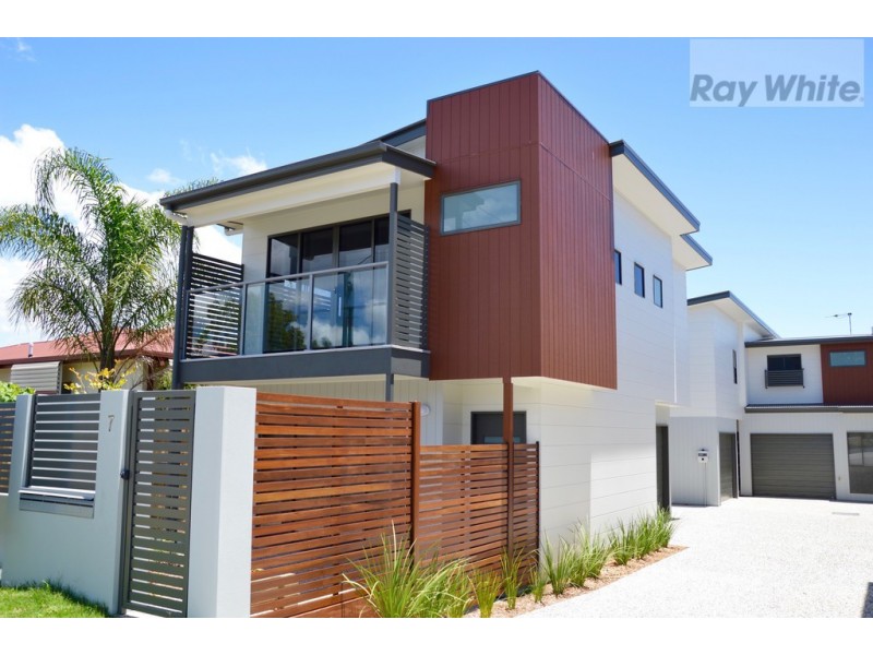 3/7 Worthing Street, Wynnum QLD 4178