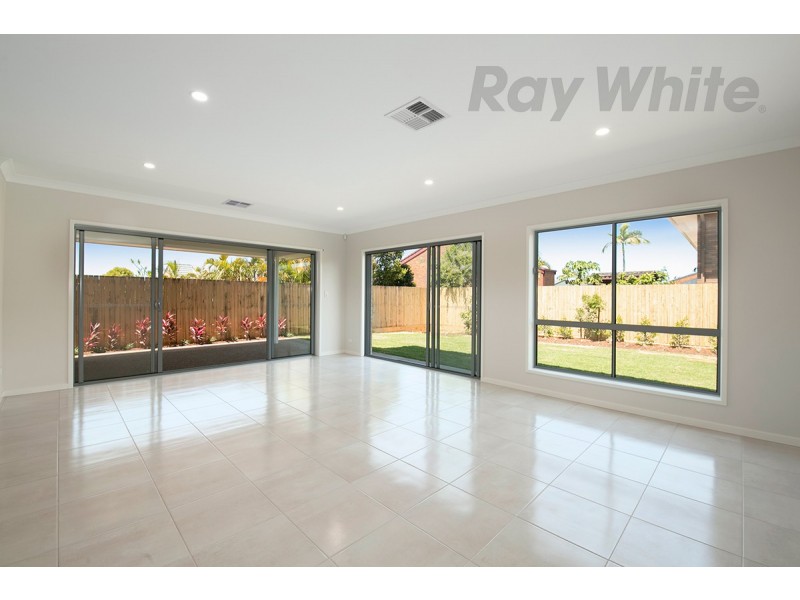 12 Petrina Street, Eight Mile Plains QLD 4113