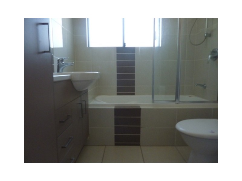 2/59 Adelaide Street, Carina QLD 4152