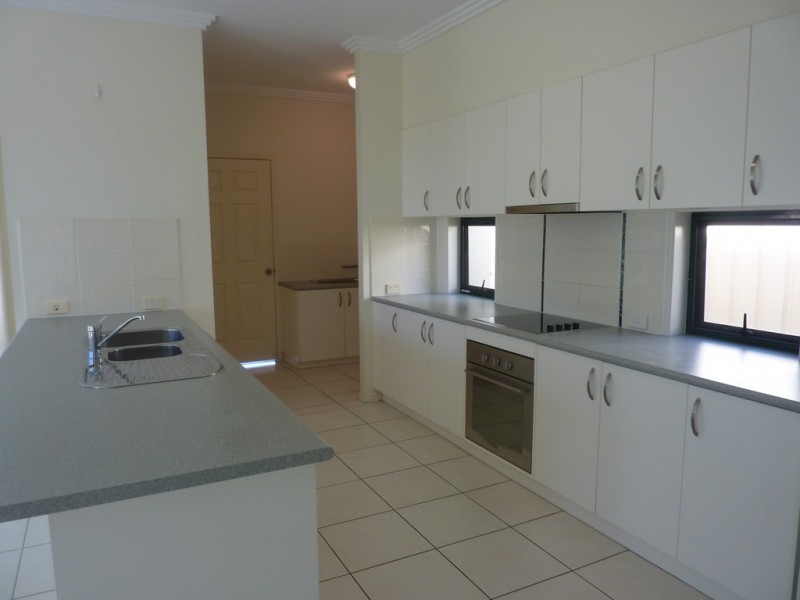 132 Bolton Street, Eight Mile Plains QLD 4113