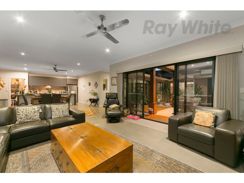 56 Manor Street, Eight Mile Plains QLD 4113