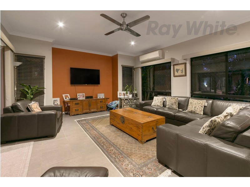 56 Manor Street, Eight Mile Plains QLD 4113