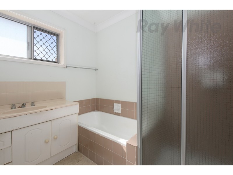 4 Skipton Street, Macgregor QLD 4109