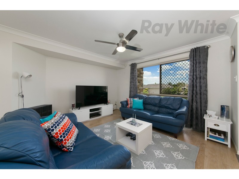 7 Yellowstone Place, Parkinson QLD 4115