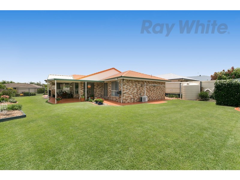7 Yellowstone Place, Parkinson QLD 4115