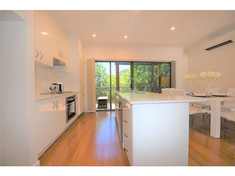 69 Boundary Road, Camp Hill QLD 4152