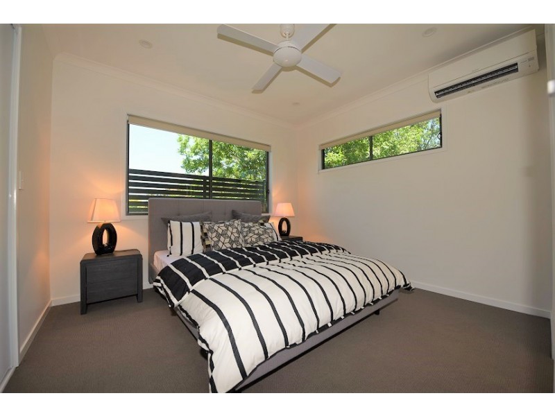 69 Boundary Road, Camp Hill QLD 4152