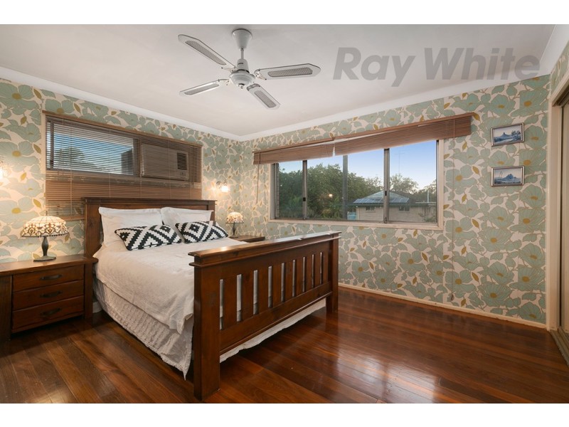 54 Portulaca Street, Macgregor QLD 4109