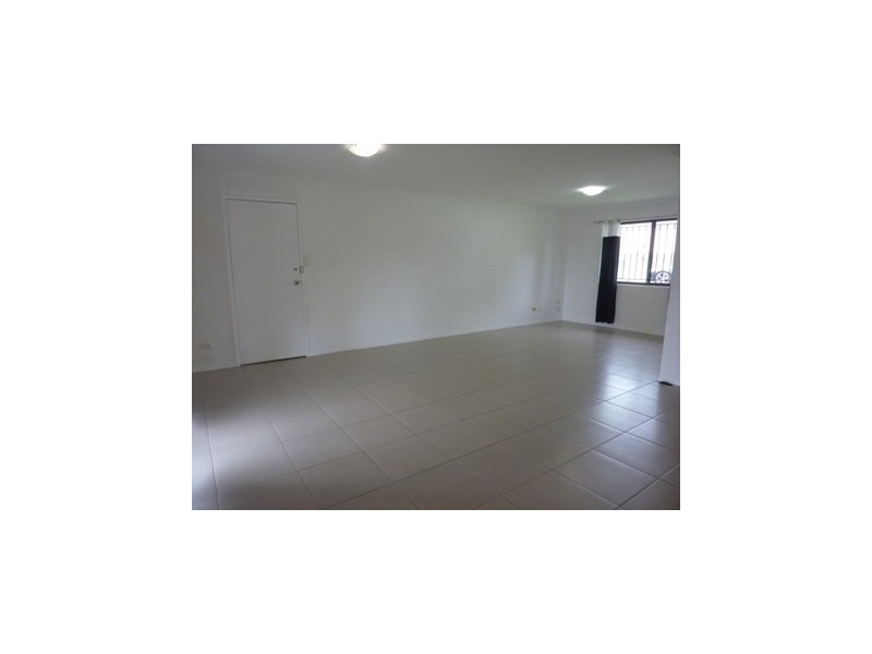 11 Pumice Street, Eight Mile Plains QLD 4113