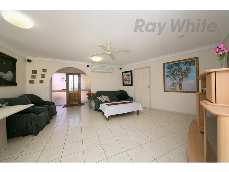 18 Dome Street, Eight Mile Plains QLD 4113