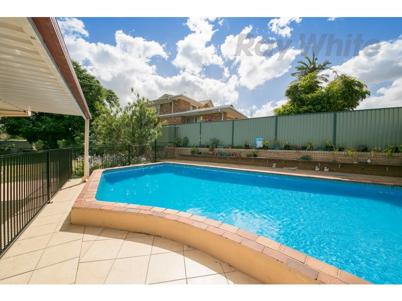 18 Dome Street, Eight Mile Plains QLD 4113