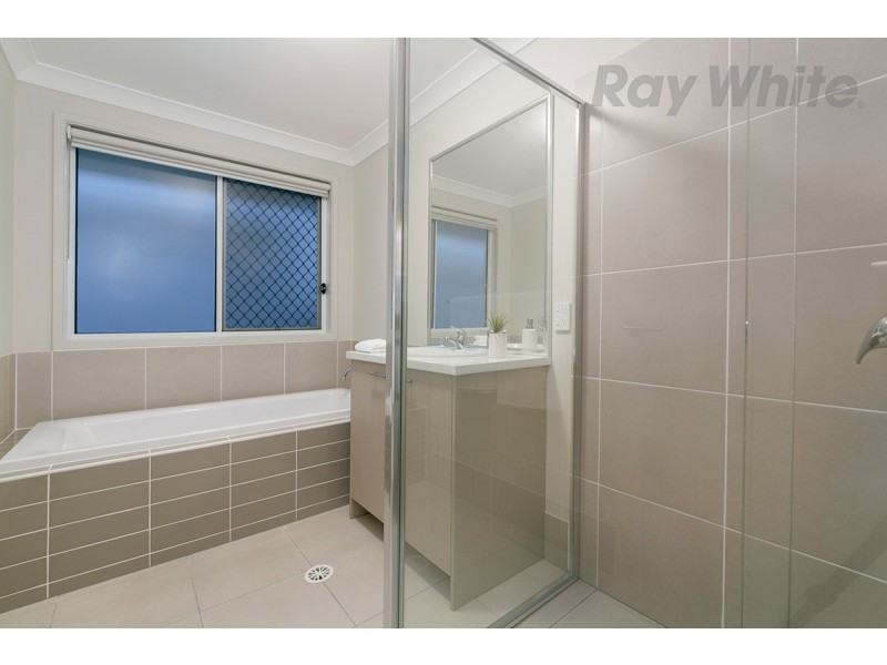 64 Parklands Circuit, Rochedale QLD 4123