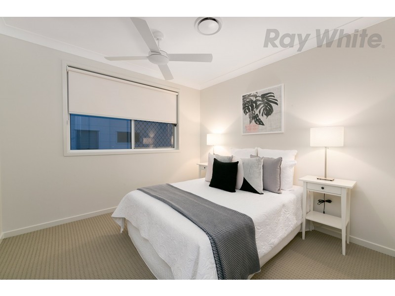 64 Parklands Circuit, Rochedale QLD 4123