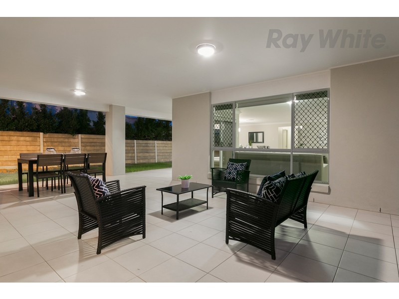 64 Parklands Circuit, Rochedale QLD 4123