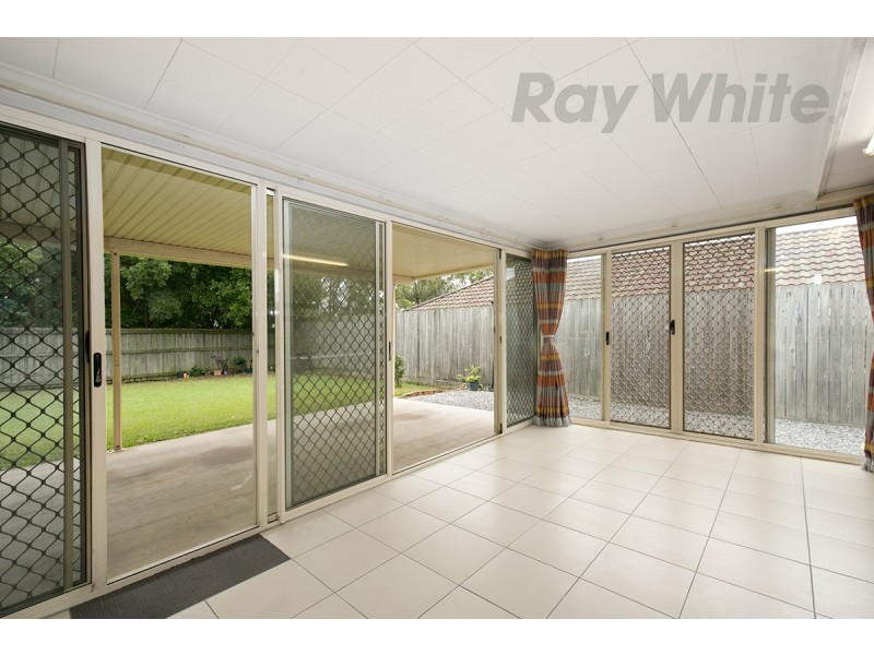 59 Robinson Crescent, Runcorn QLD 4113