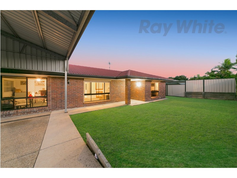 3 Maroo Street, Eight Mile Plains QLD 4113