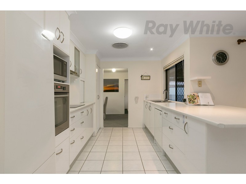 3 Maroo Street, Eight Mile Plains QLD 4113