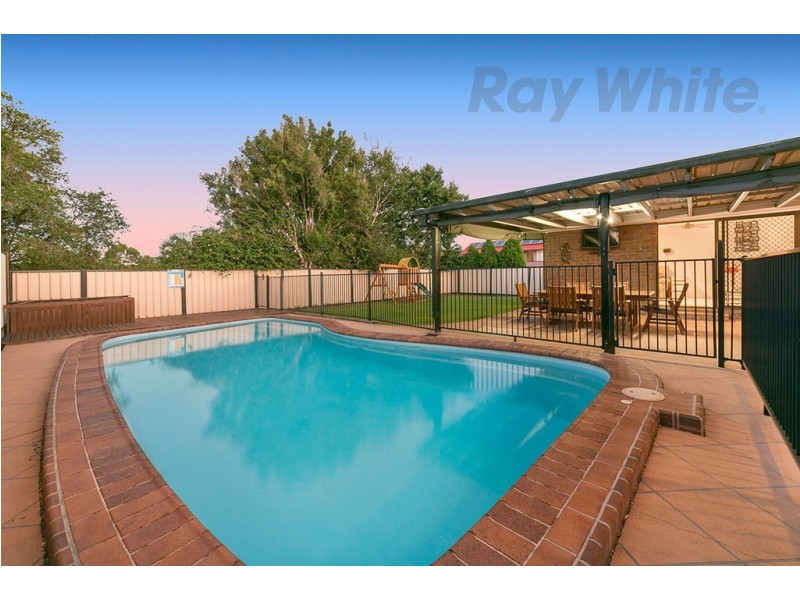 3 Maroo Street, Eight Mile Plains QLD 4113