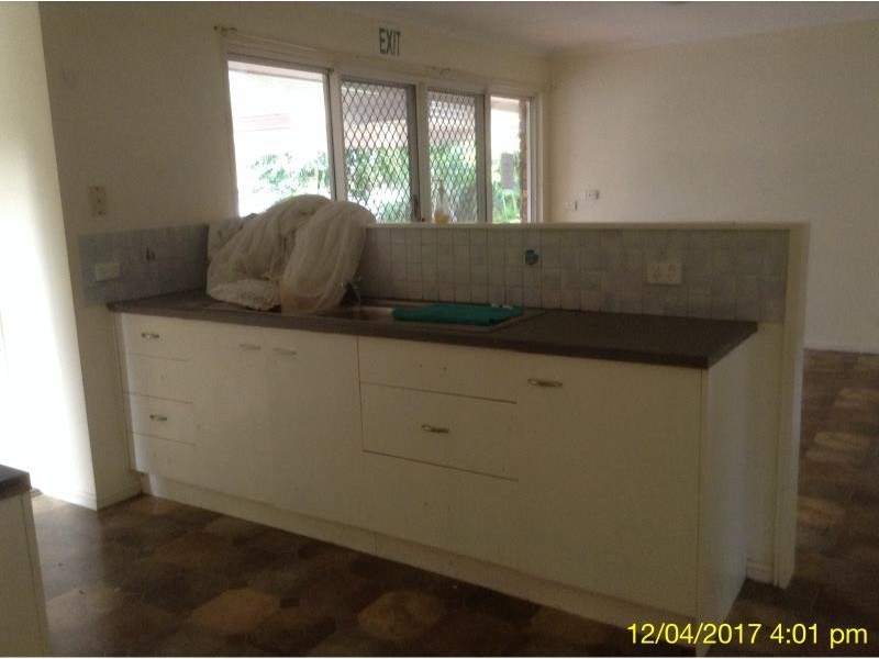 7 Dandelion street, Eight Mile Plains QLD 4113