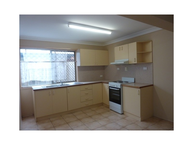 90 London Street, Eight Mile Plains QLD 4113