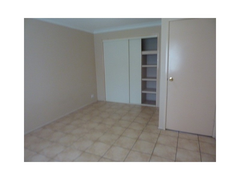 90 London Street, Eight Mile Plains QLD 4113