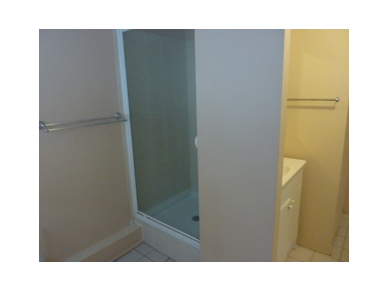 90 London Street, Eight Mile Plains QLD 4113