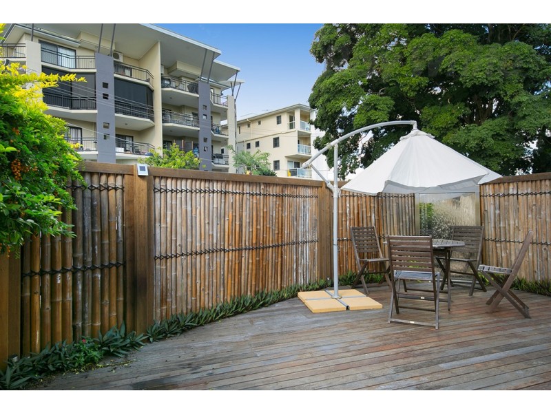 3/8 Amisfield Avenue, Nundah QLD 4012