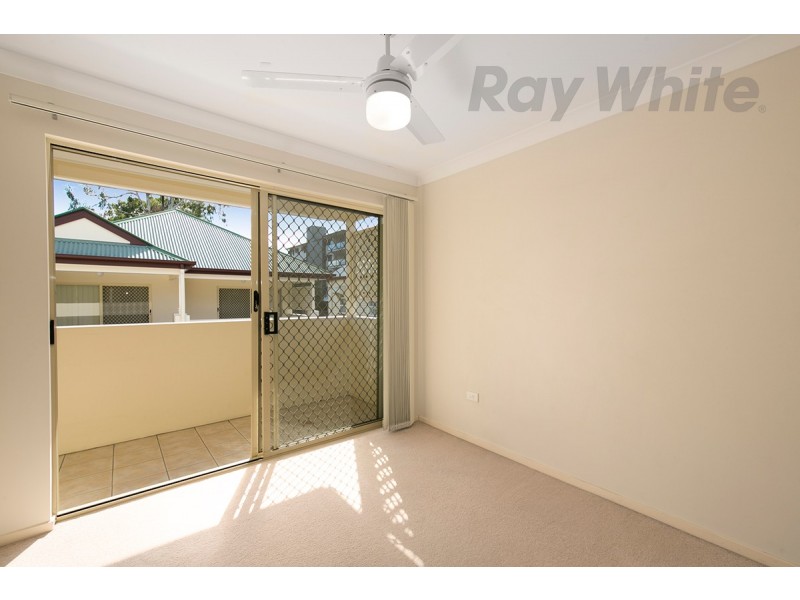3/8 Amisfield Avenue, Nundah QLD 4012