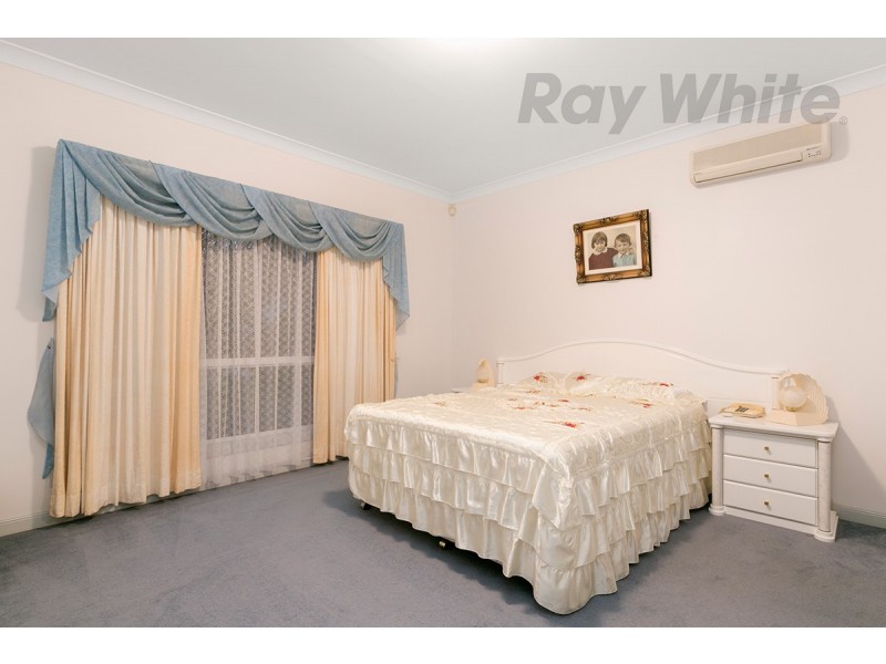 131 White Cedar Circuit, Stretton QLD 4116