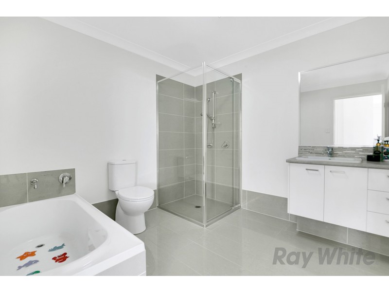 16A Southwalk Esp, Underwood QLD 4119