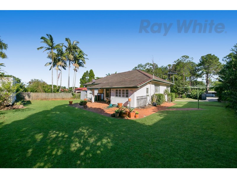 315 Warrigal Road, Eight Mile Plains QLD 4113