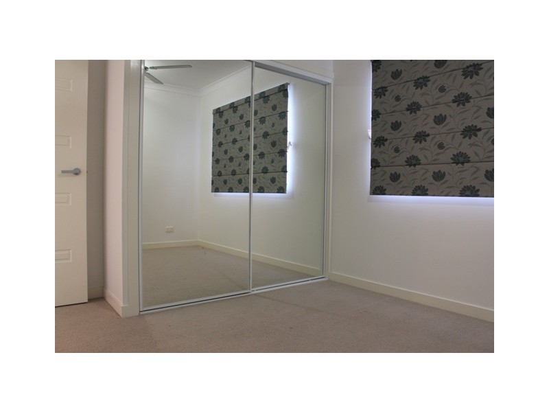 1106/8 Win Street, Eight Mile Plains QLD 4113