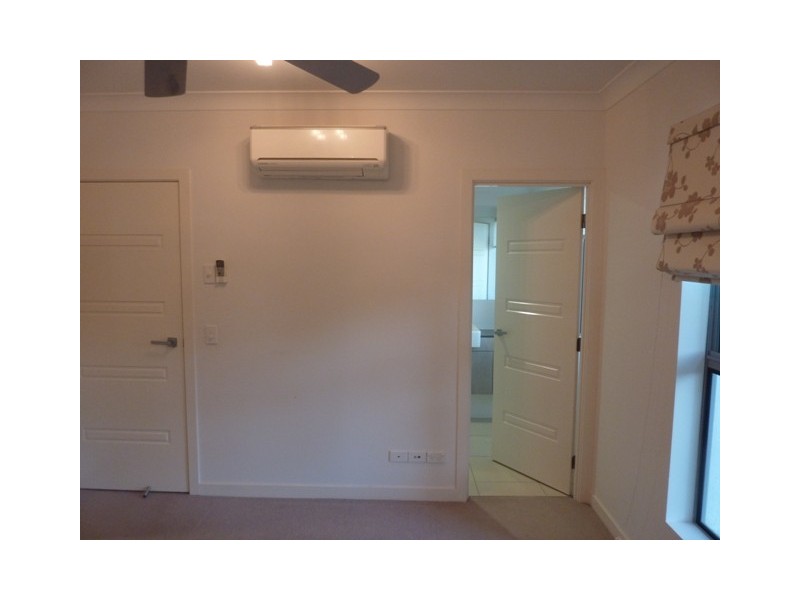 1106/8 Win Street, Eight Mile Plains QLD 4113