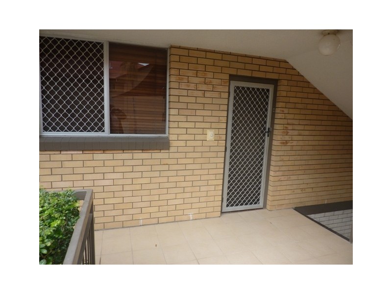 4/32 Gordon St, Milton QLD 4064