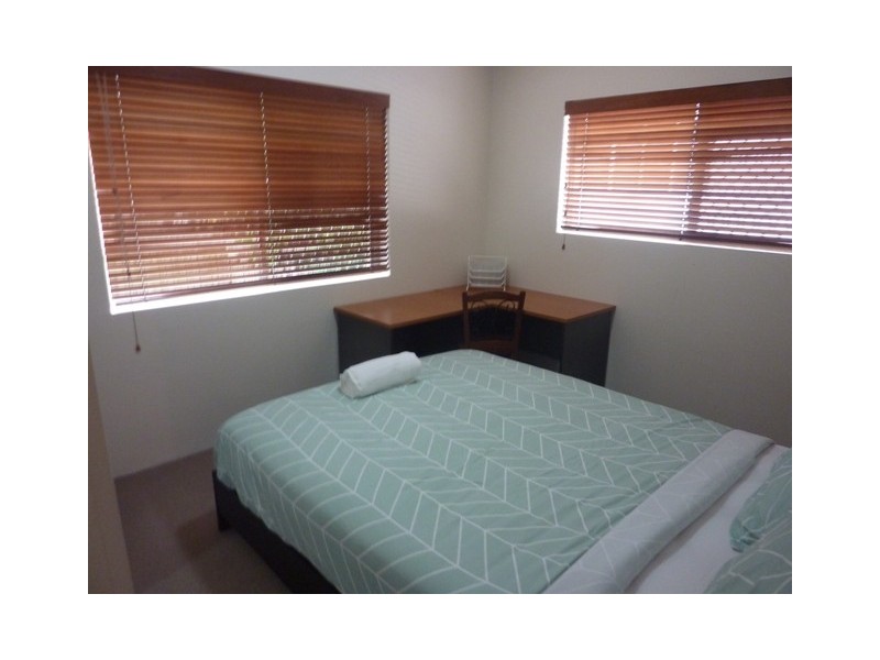4/32 Gordon St, Milton QLD 4064