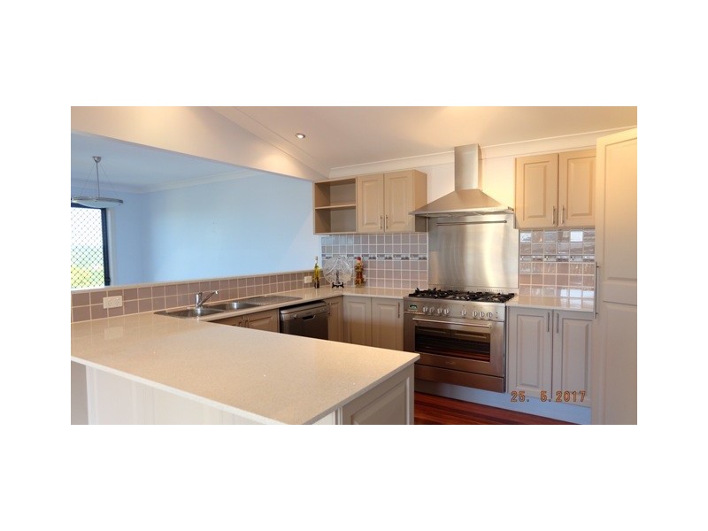 130 Tristania Way, Mount Gravatt East QLD 4122