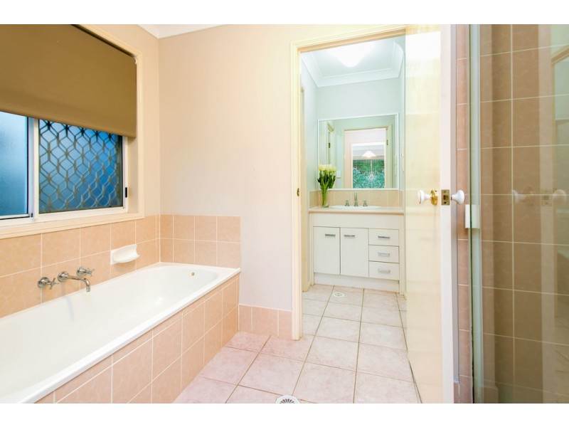 56 Timaru Crescent, Eight Mile Plains QLD 4113