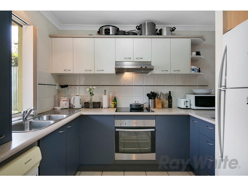 4/25 Buckingham Place, Eight Mile Plains QLD 4113
