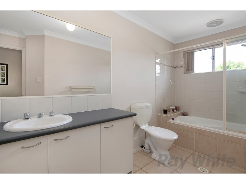 4/25 Buckingham Place, Eight Mile Plains QLD 4113