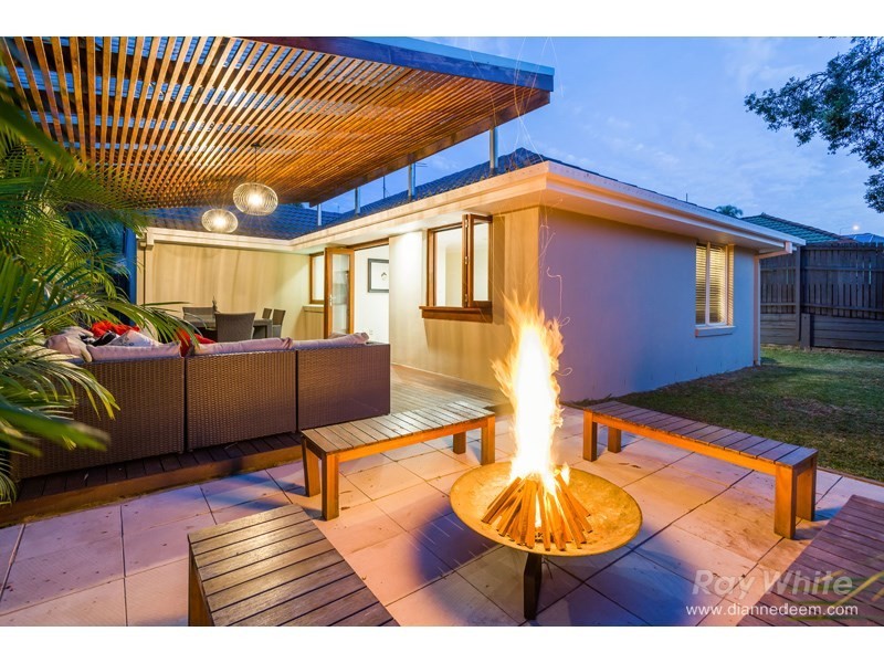 62 Timaru Crescent, Eight Mile Plains QLD 4113