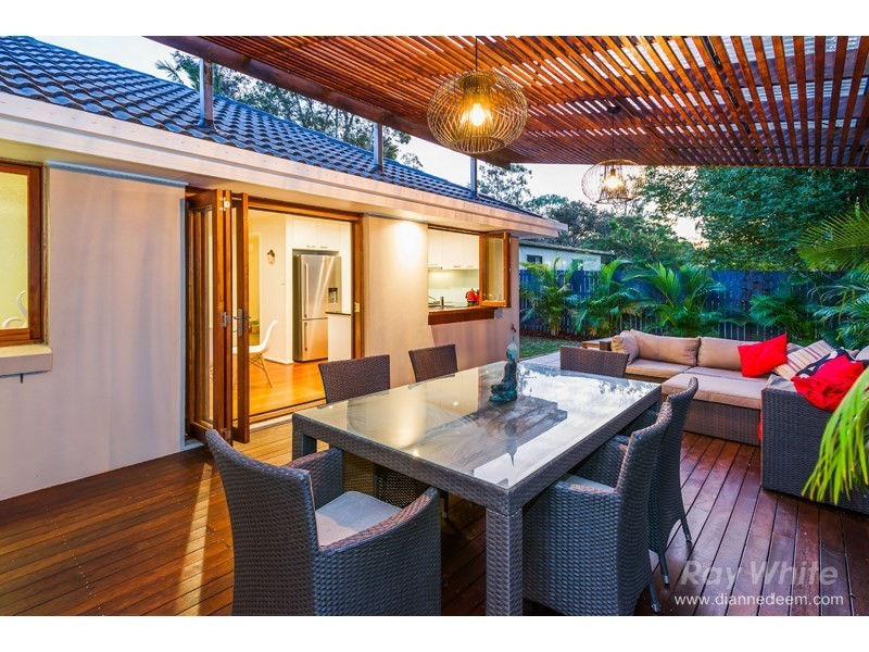 62 Timaru Crescent, Eight Mile Plains QLD 4113