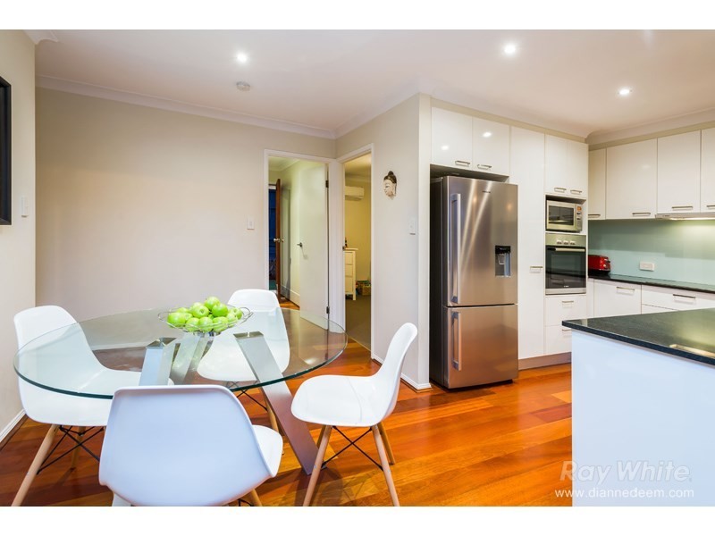 62 Timaru Crescent, Eight Mile Plains QLD 4113