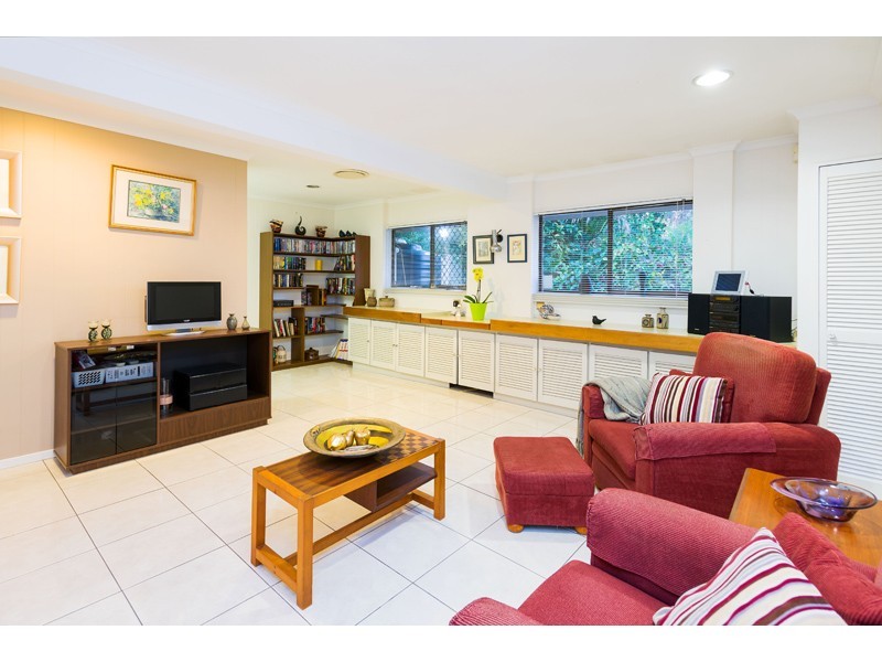 15 Cobham Street, Sunnybank Hills QLD 4109