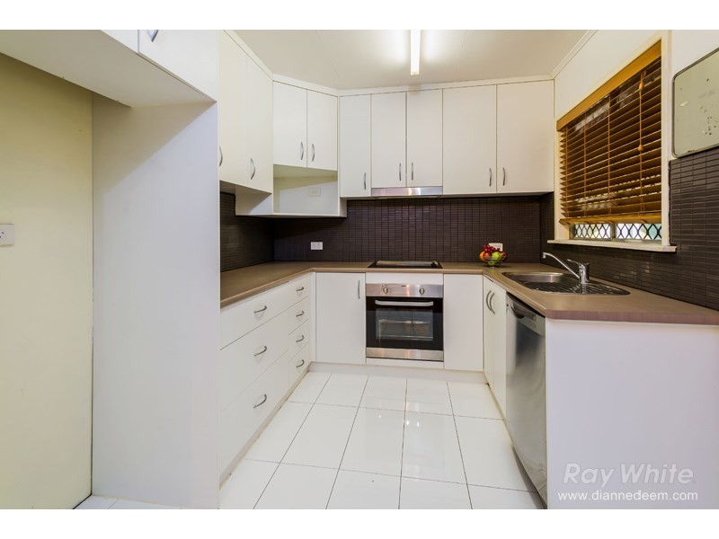 20 Joachim Street, Holland Park West QLD 4121