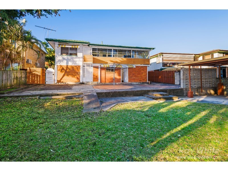 20 Joachim Street, Holland Park West QLD 4121
