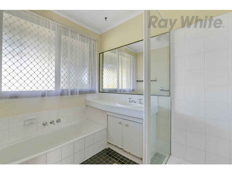 124 Warrigal Road, Runcorn QLD 4113