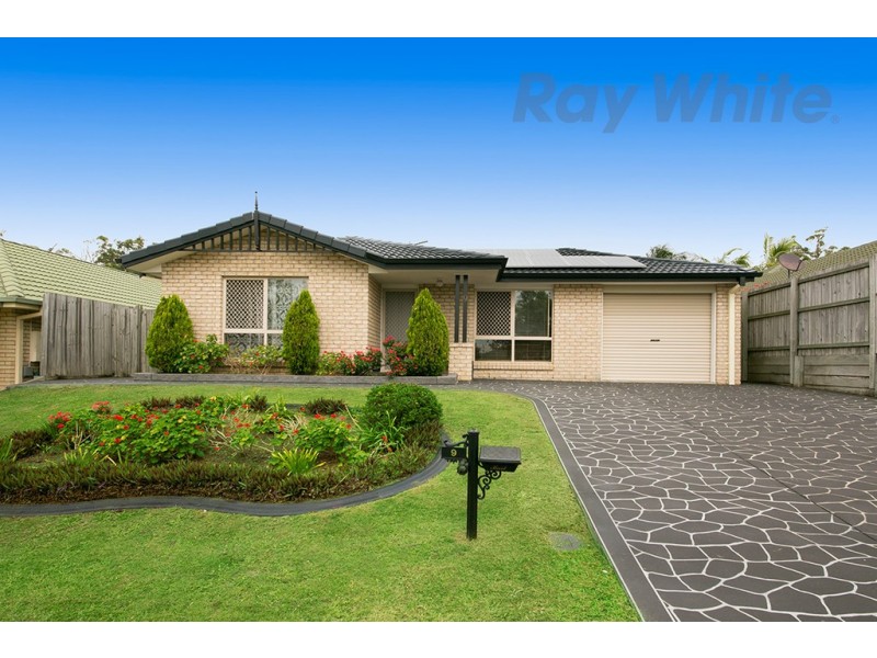 9 Robinson Cr, Runcorn QLD 4113