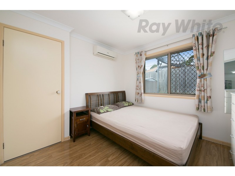 9 Robinson Cr, Runcorn QLD 4113